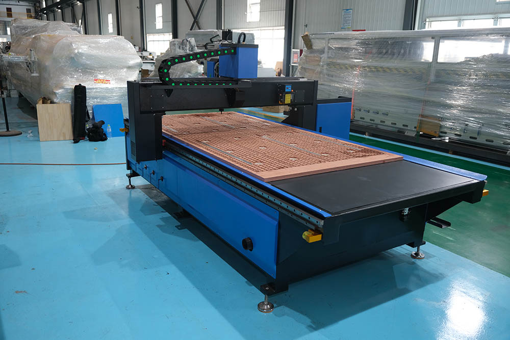 Najlepiej sprzedające się auto – Cnc Router Machine recenzja i cena
